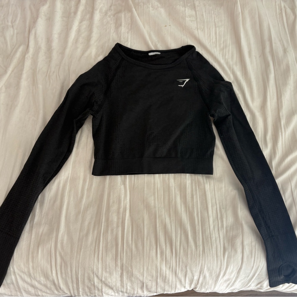 Gymshark Long Sleeve Crop Top with thumb holes